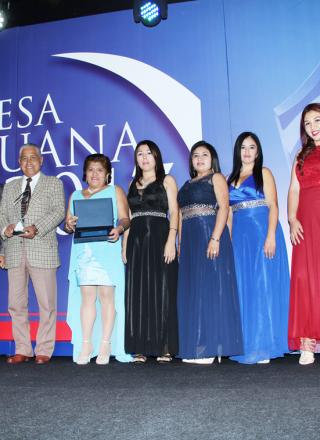 PREMIO EMPRESA PERUANA DEL AÃ‘O 2017